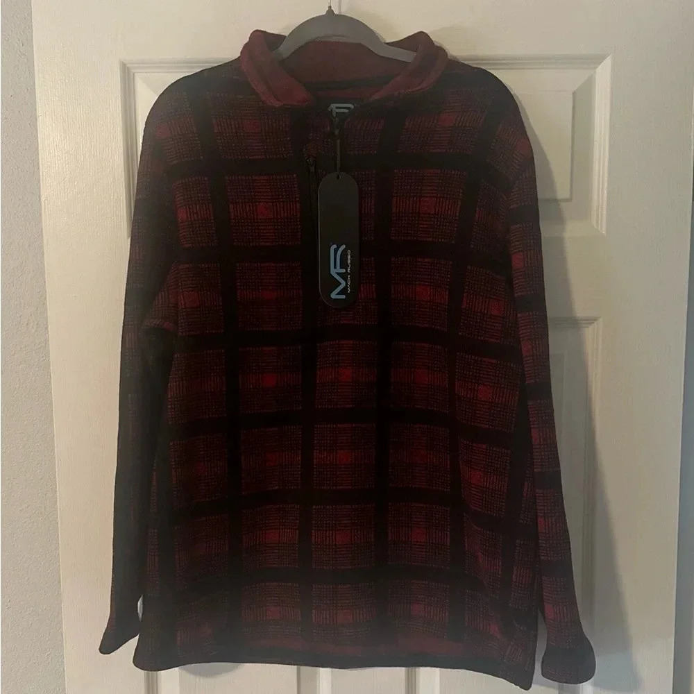 NWT-‎ Men’s MACK RUSSO Plaid Red Black 3/4 Zip Fleece Pullover. Size Large.